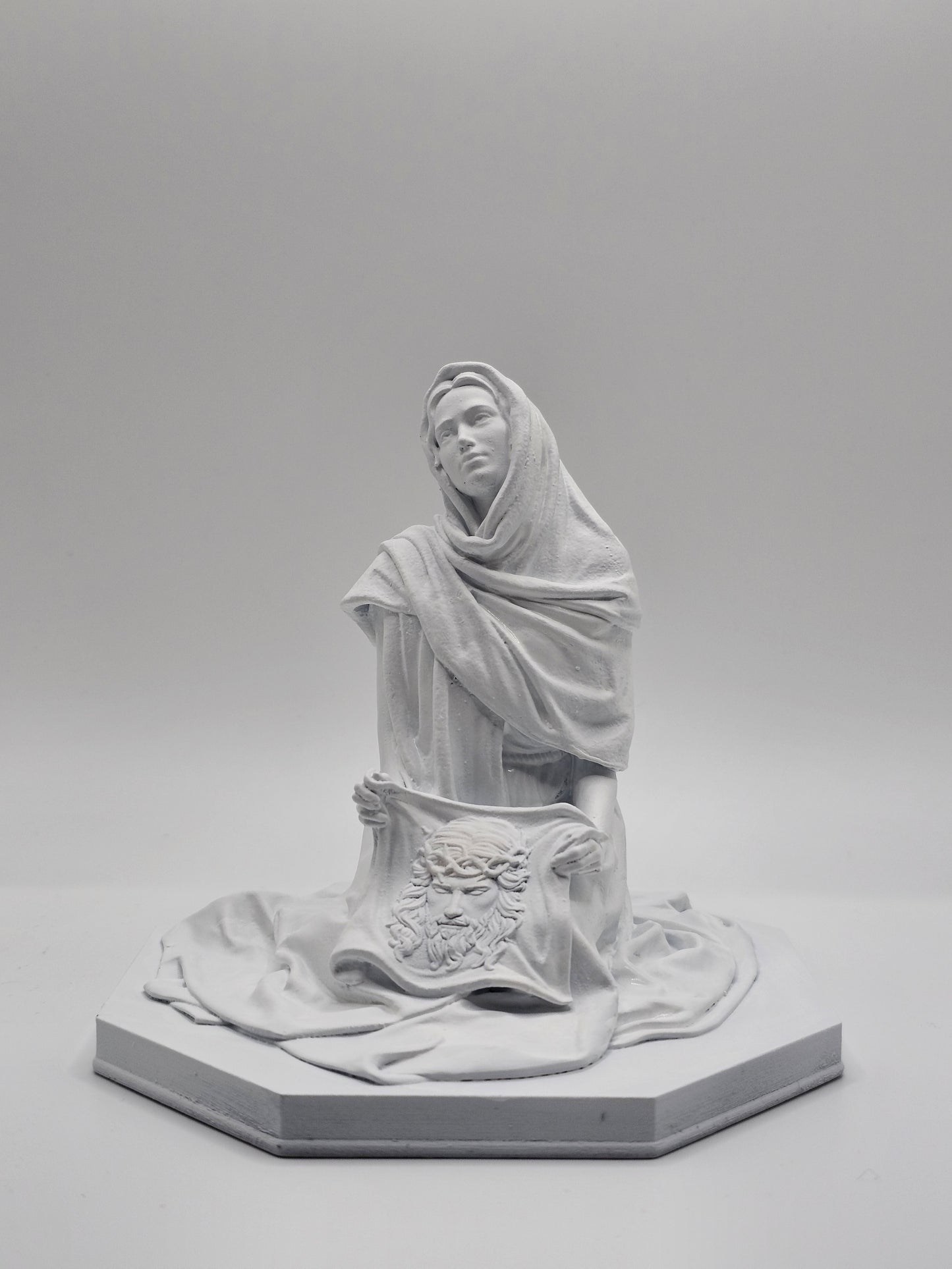 Statuette of Saint Veronica