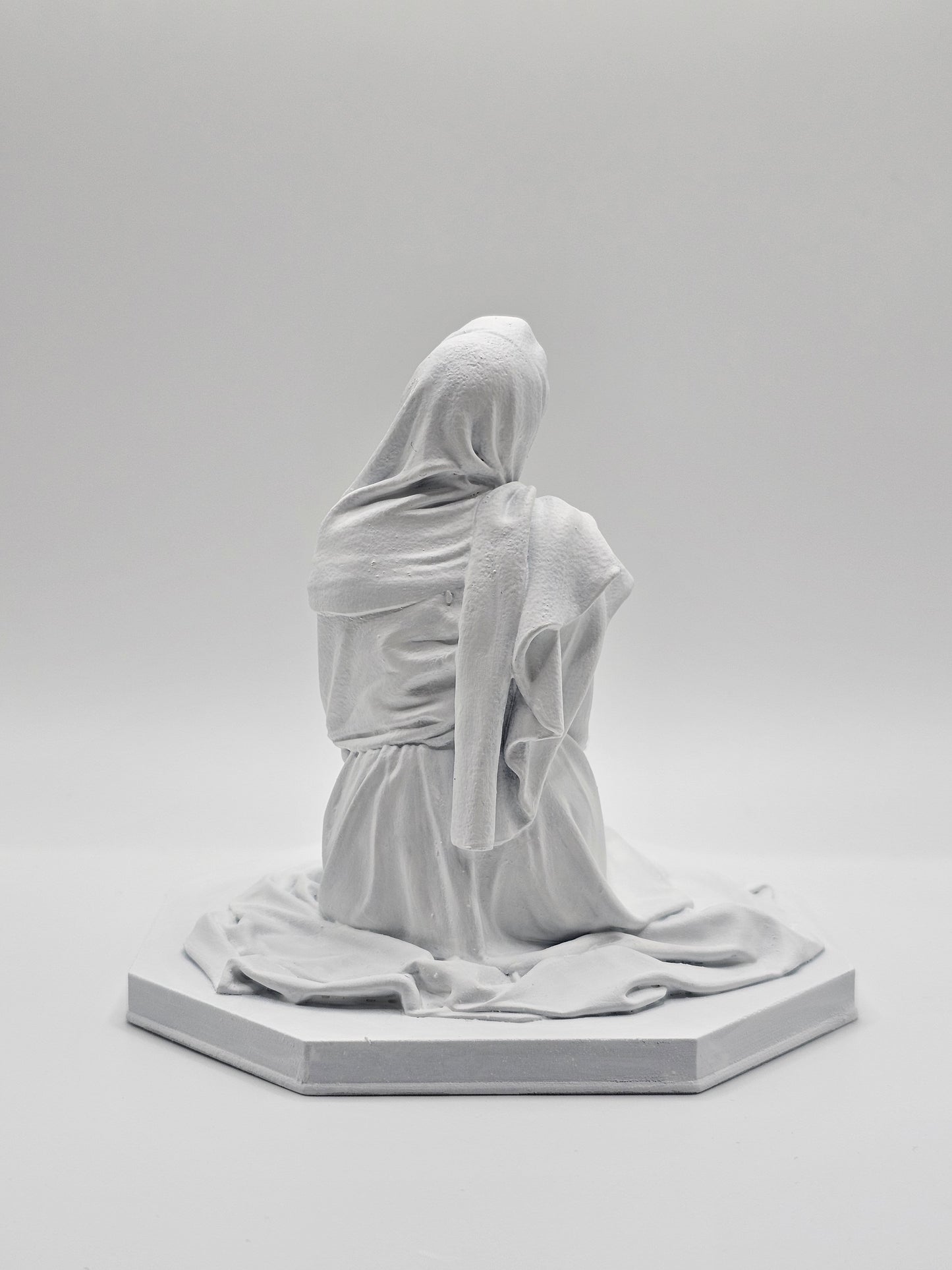 Statuette of Saint Veronica