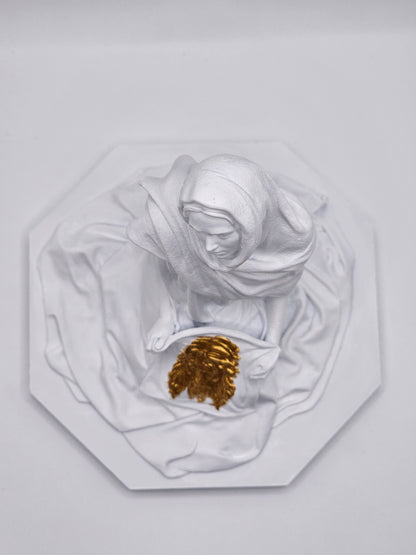 Statuette of Saint Veronica