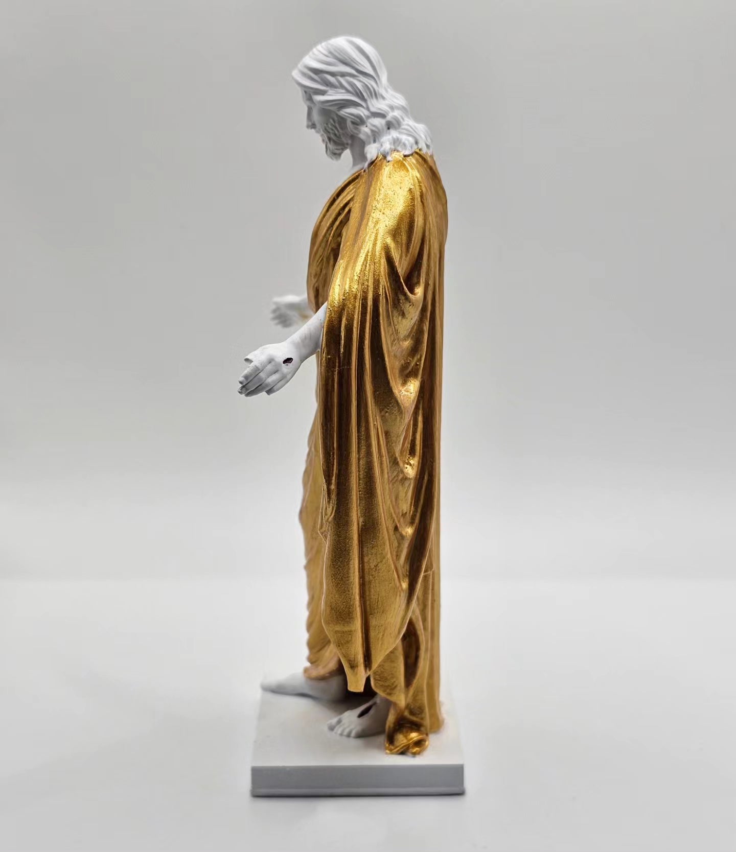 Statuette of the Resurrected Christ