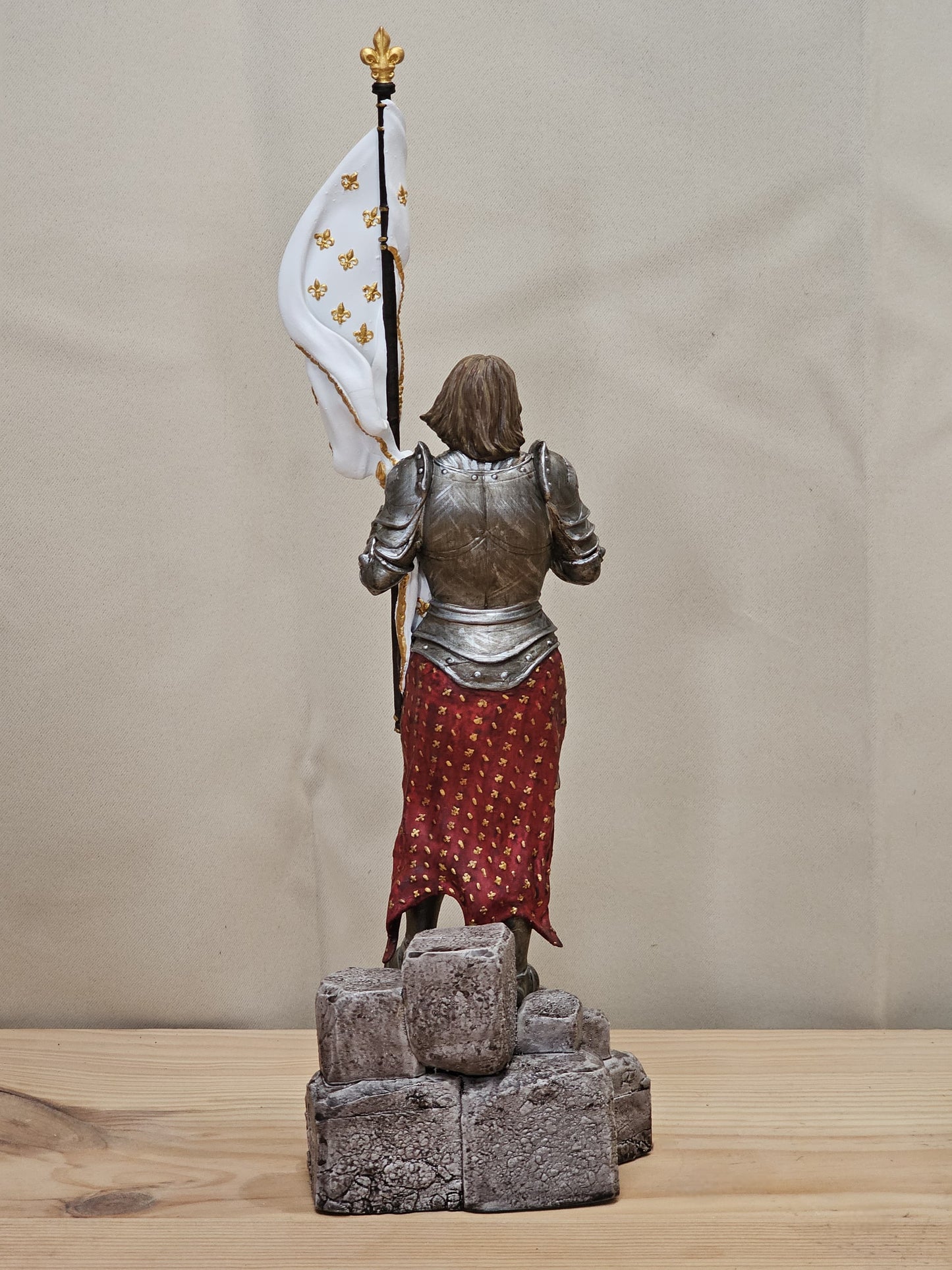 Statue Jeanne d'Arc, Peinte à la main - 35 centimètres
