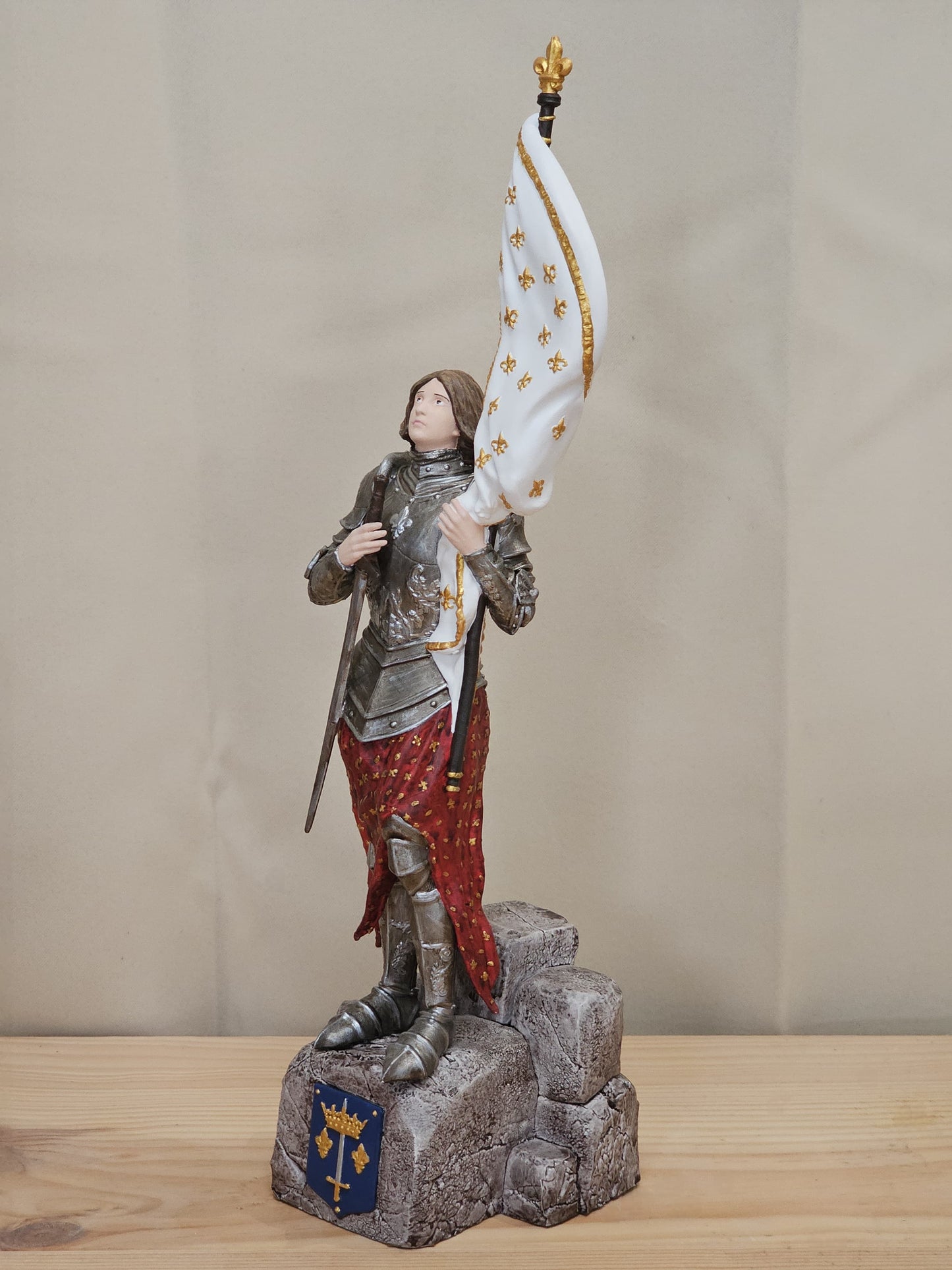 Statue Jeanne d'Arc, Peinte à la main - 35 centimètres