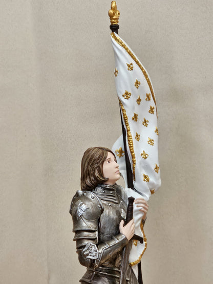 Statue Jeanne d'Arc, Peinte à la main - 35 centimètres