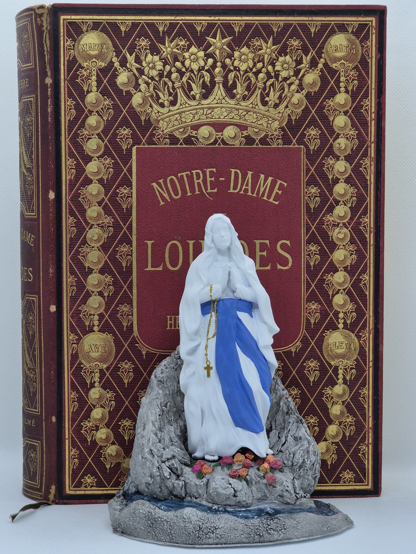 Statuette de Notre-Dame de Lourdes – Peinte à la Main