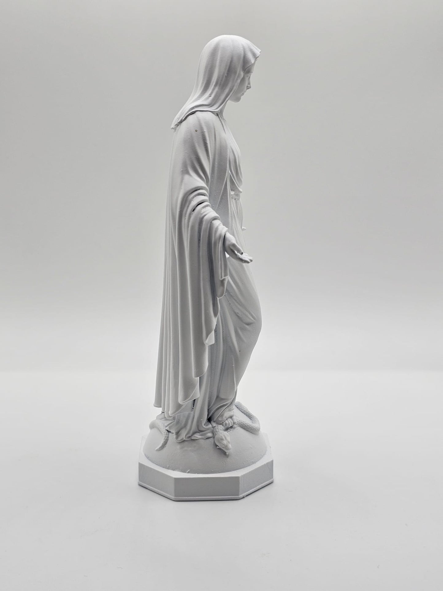 Statuette of the Miraculous Virgin - Hand Painted